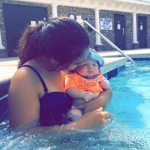 Meet your Posher, Nicole